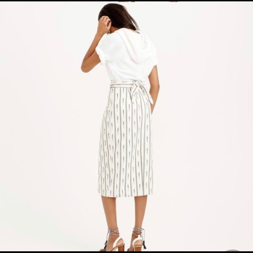 J.CREW / tulip faux wrap skirt in ivory ikat - Picture 2 of 7